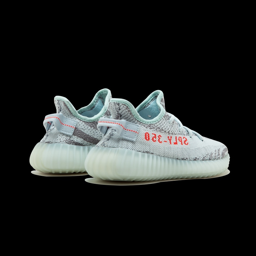 Yeezy Boost 350 V2 ( Blue Tint)
